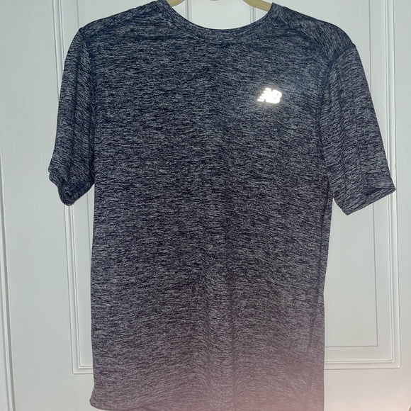 New Balance blue NB Dry Mens shirt Sz S - Picture 3 of 3